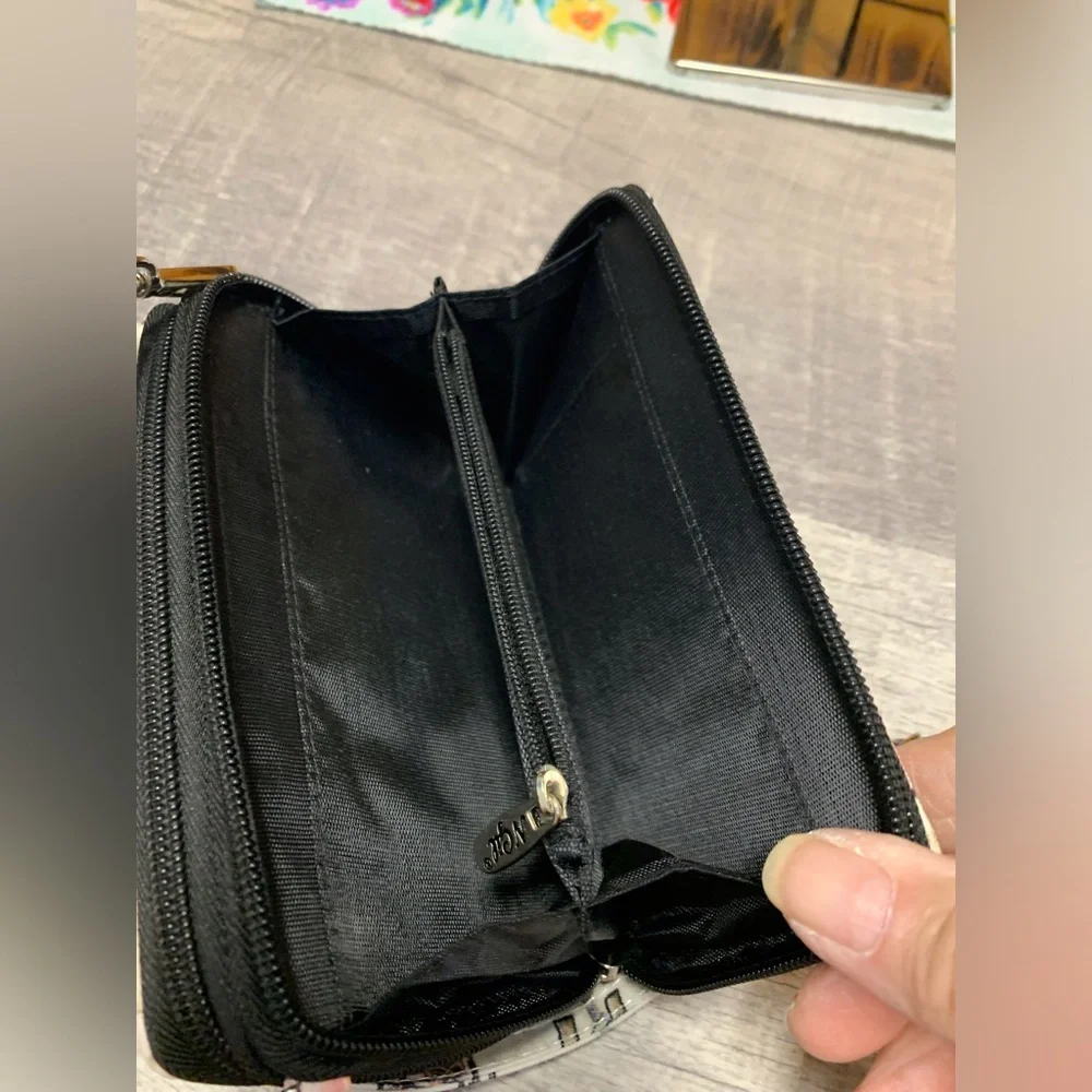 Charming Piglet Print Wallet on a Chain - Picture 5 of 6